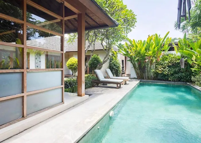 Bunga Neil Seminyak (Bali)