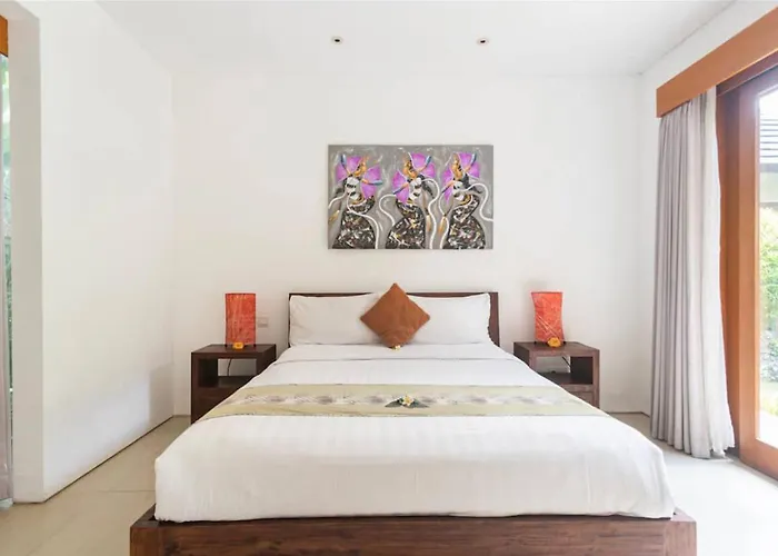 Bunga Neil * Seminyak (Bali)