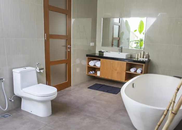 Bunga Neil Seminyak (Bali)